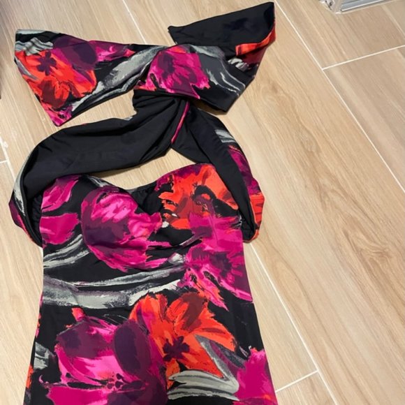 ShapeFix swim suite - Picture 3 of 6